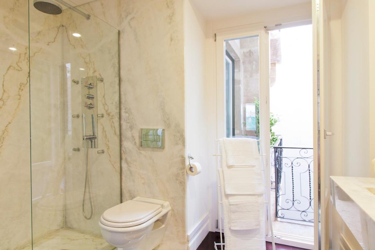 Baxia-Chiado Apartment With Incredible View Lisbona Esterno foto