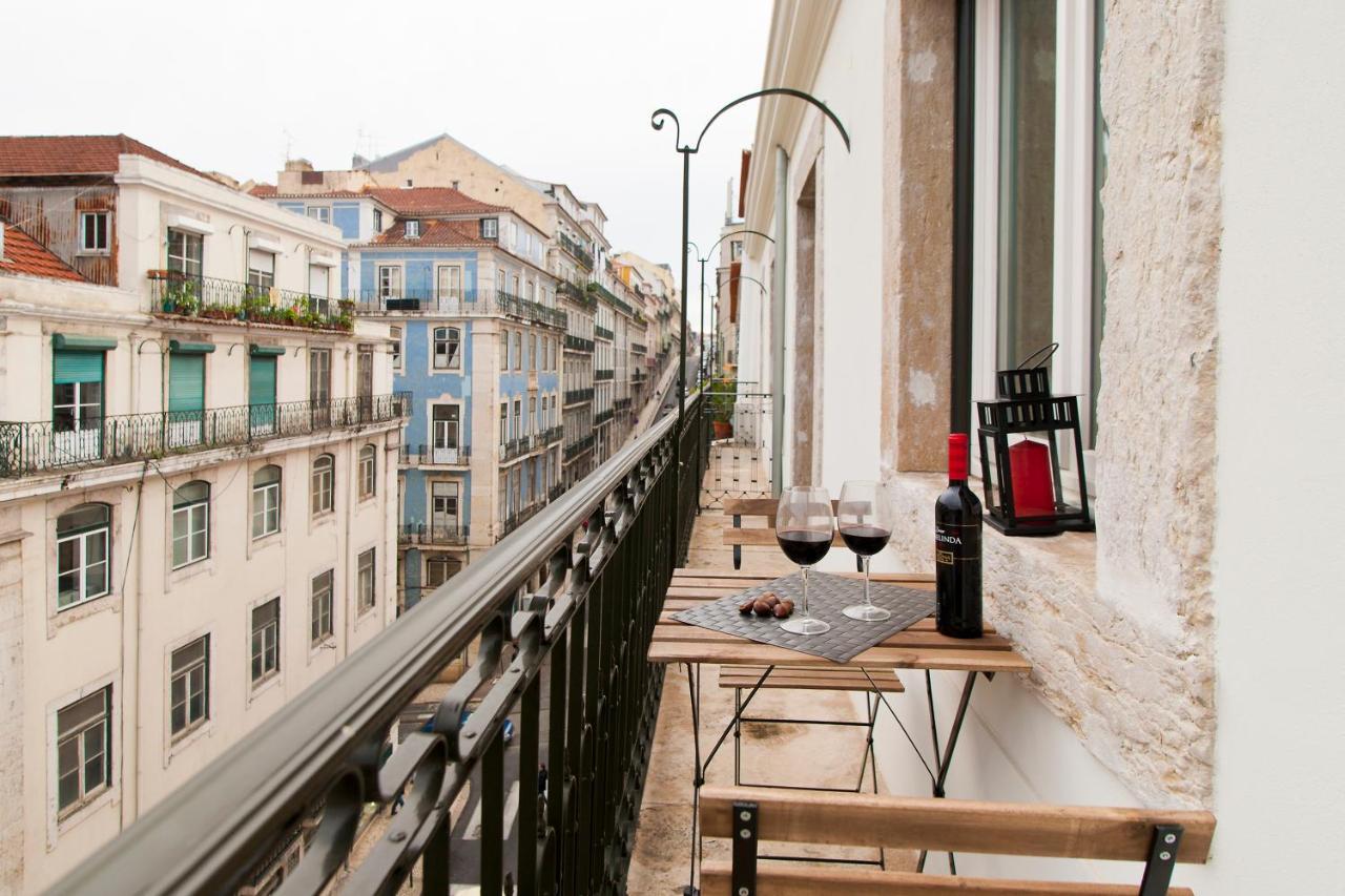 Baxia-Chiado Apartment With Incredible View Lisbona Esterno foto