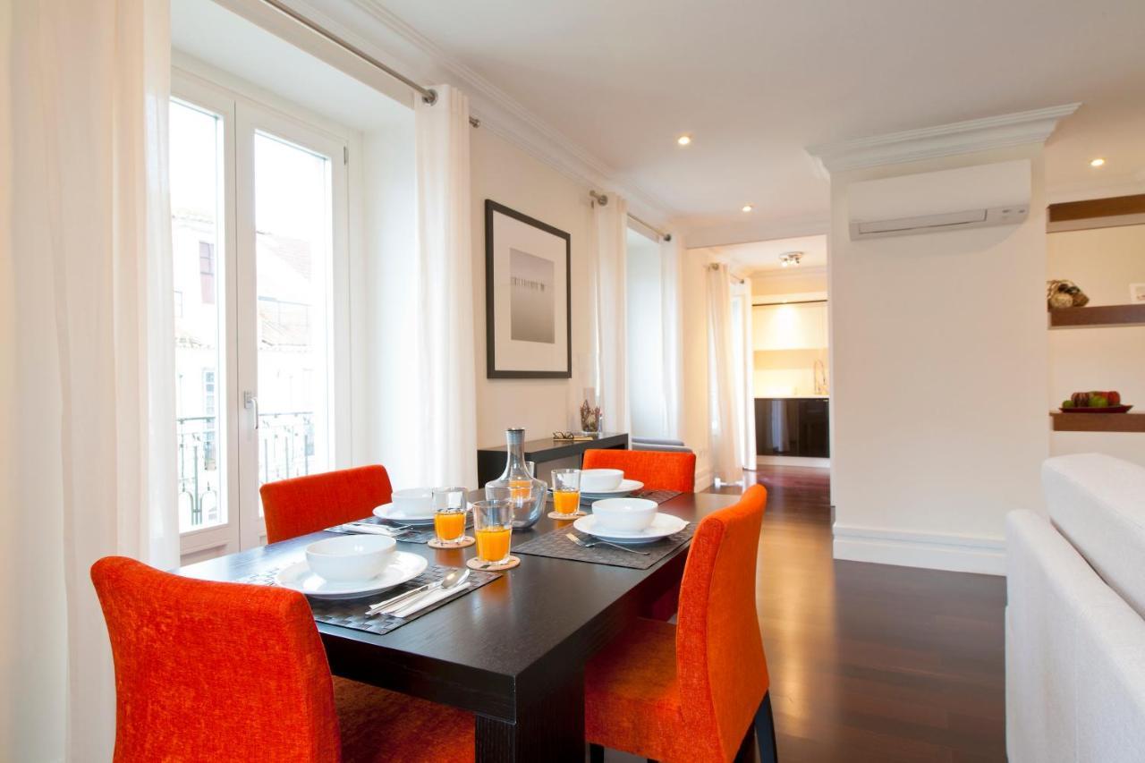 Baxia-Chiado Apartment With Incredible View Lisbona Esterno foto