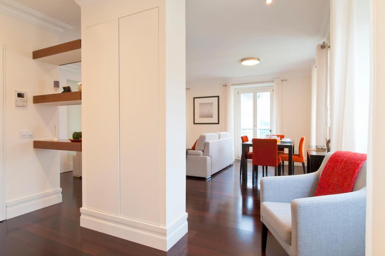 Baxia-Chiado Apartment With Incredible View Lisbona Esterno foto